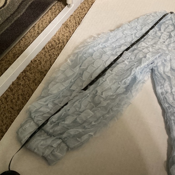 Beulah ruffled blouse NOTE missing button size one - Picture 13 of 13